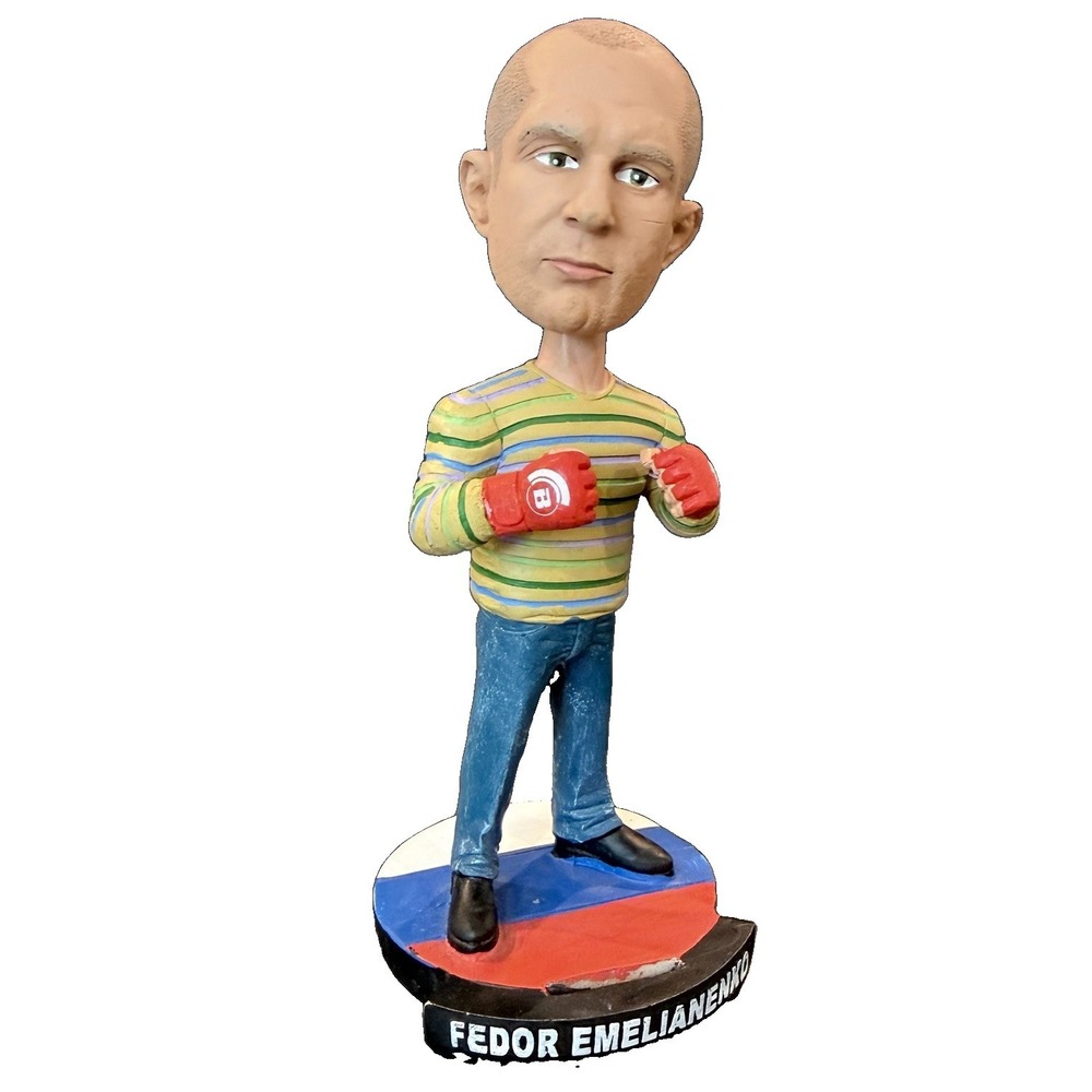 Fedor Emelianenko Bobblehead Bellator 183 Glorious Sweater MMA Figure Kloanz